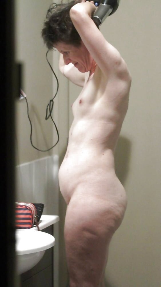 Just naked (wives/daughters of friends) #C7HbcY8J