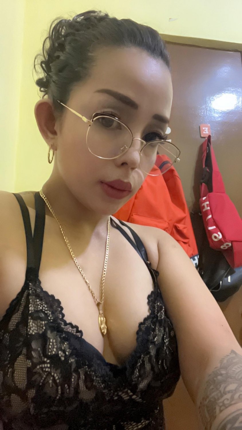 Den Filipino Milf 4 #EwjMXQ6Z