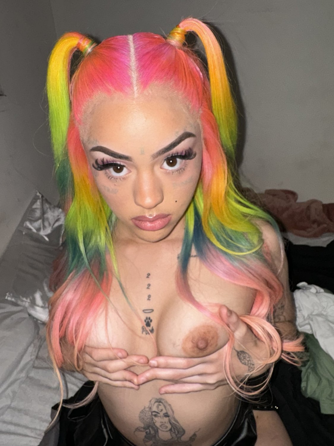 Slut Rapper #M51iJ58J