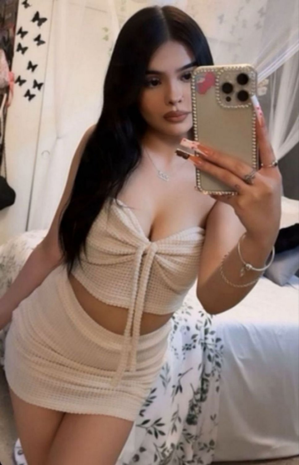 Sexy 18 year old Latina exposed by her cousin #pWysJOPA