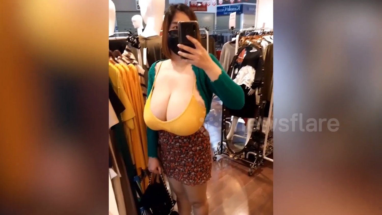 Massive Azn Public Tits #wW6hYWTi