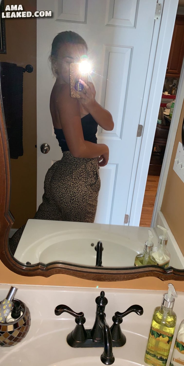 🅻🅴🅰🅺🅴🅳 - Emily S #FaCQ9dQH