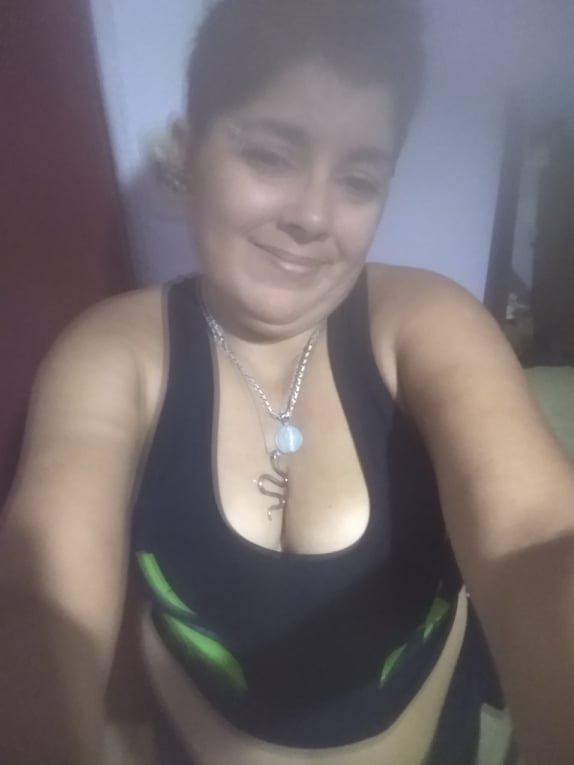 Sabrina De La Sota - Nicoleña #E164l98K